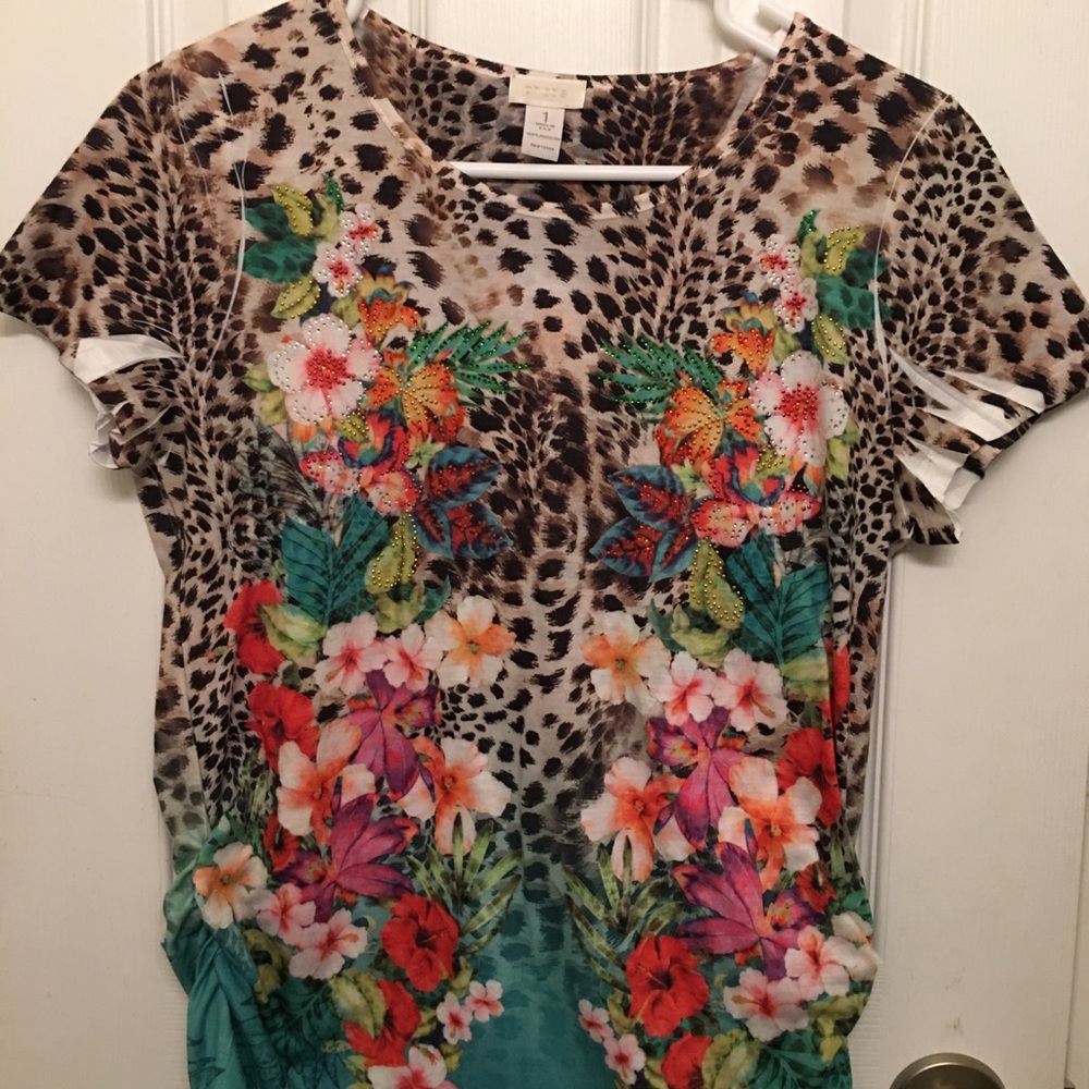 Leopard print floral blouse - Chico’s Size 1